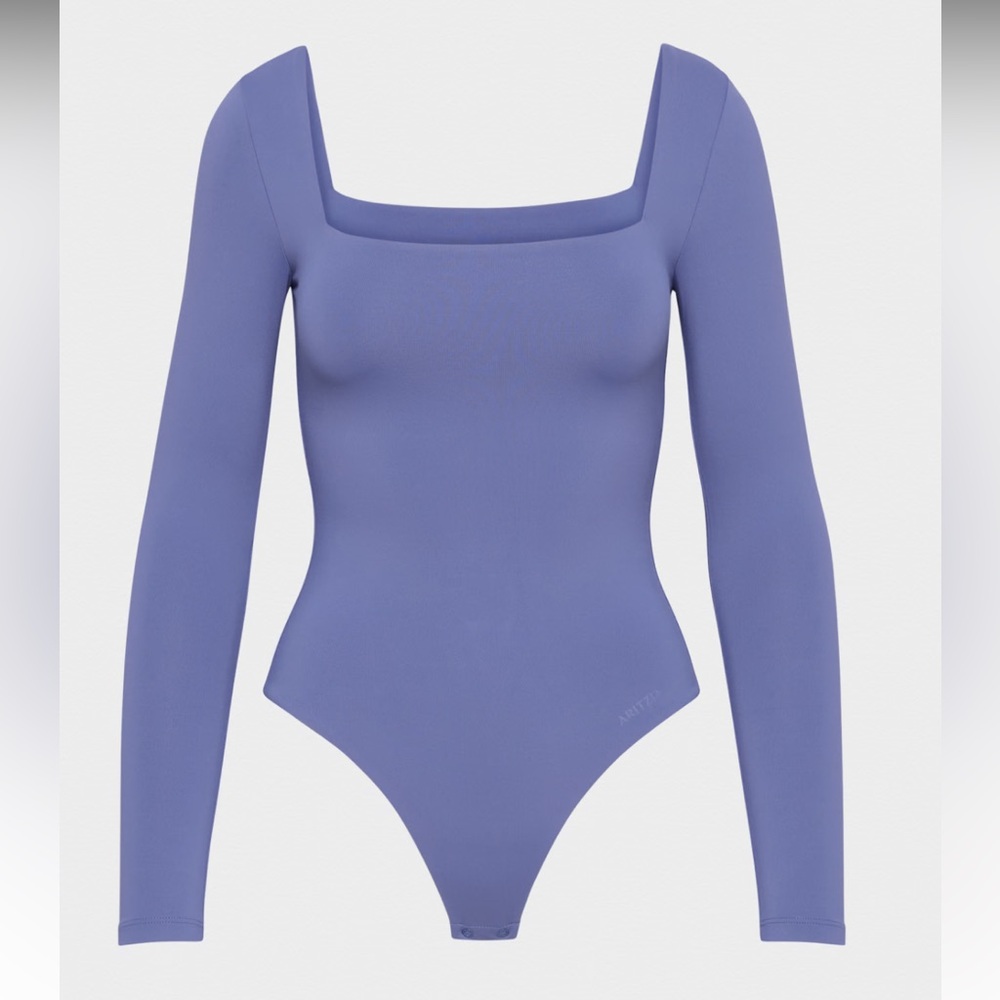 Aritzia Contour Squareneck Second Skin Bodysuit Nightshade Blue XS NWT SOLD OUT